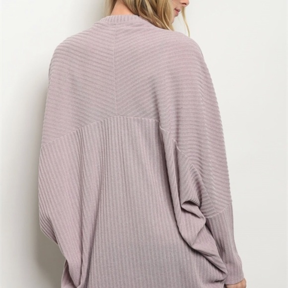 Slouchy cozy lilac cardigan sweater - Picture 3 of 3